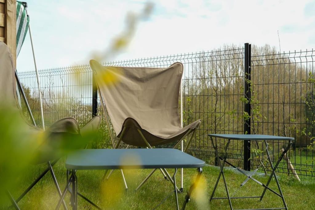 Le Saint Val 004, Appart. Neuf, Jardin, Parking Exterior foto